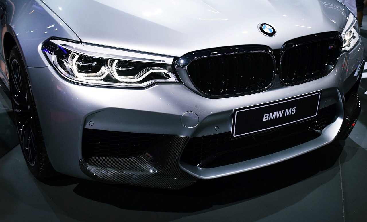 BMWI5장기렌트
